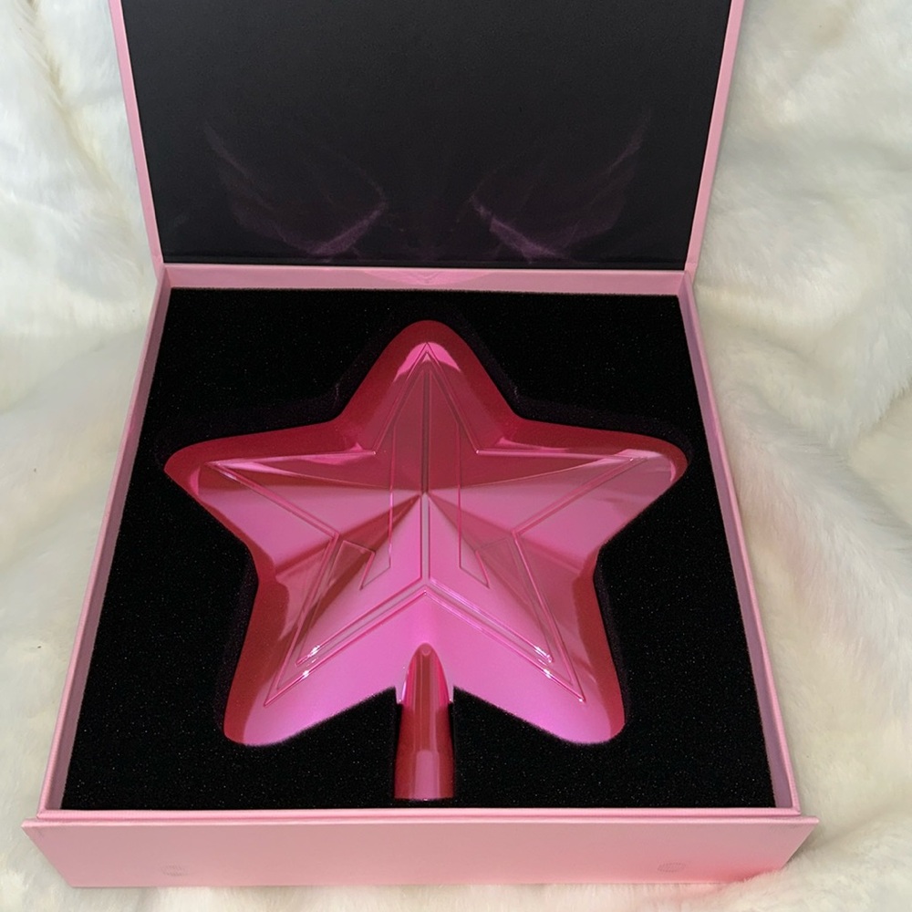 JEFFREE STAR Christmas tree star